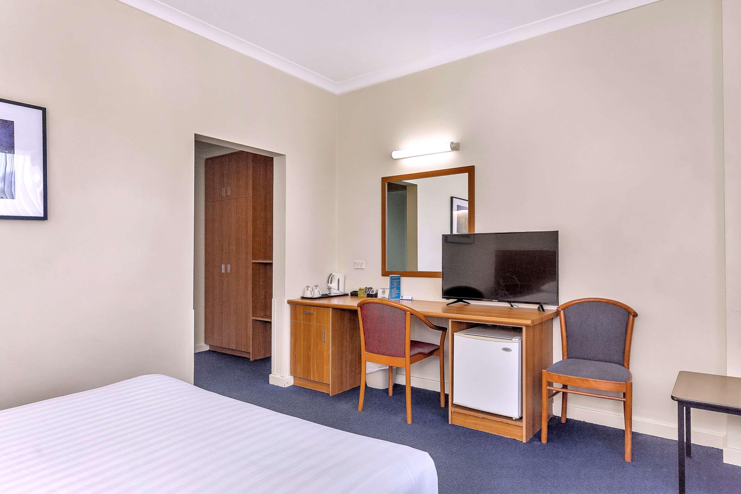 Metro Hotel Perth City Екстериор снимка