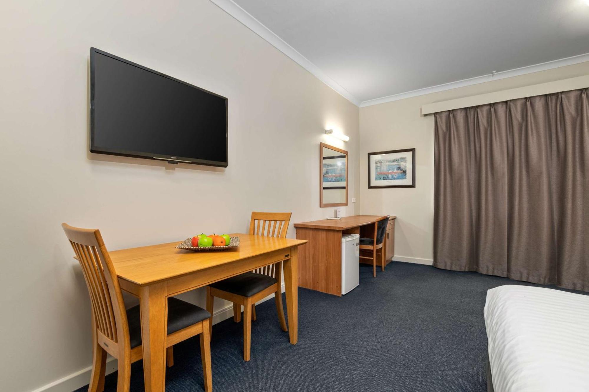 Metro Hotel Perth City Екстериор снимка